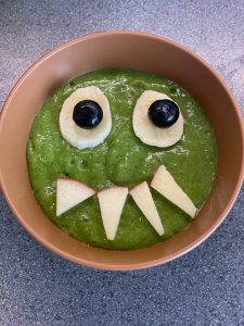 Groene monster smoothie bowl Vegan Recept